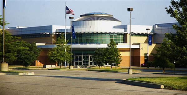 Vashon High Exterior